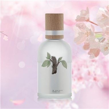 Ciekawe butelki perfum