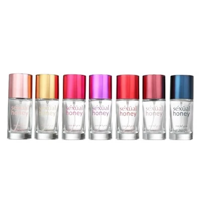 Puste szklane butelki perfum